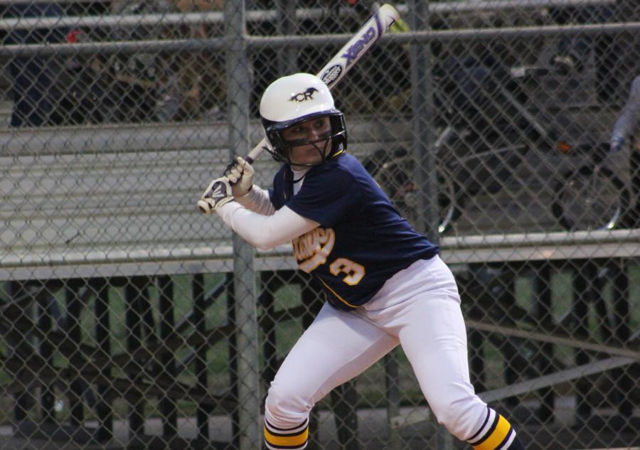 Softball Defeats Cy Falls