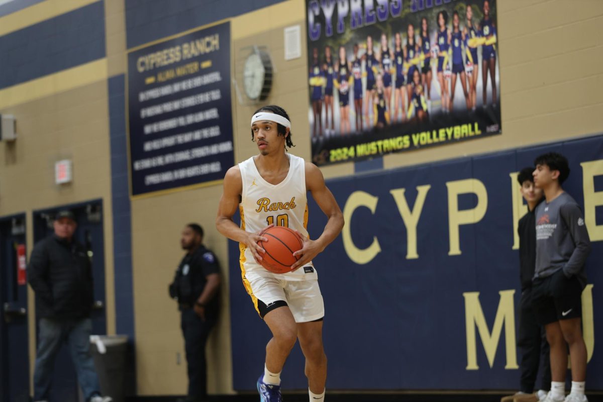 Cypress Ranch varsity boys basketball heads to round 2 of the playoffs