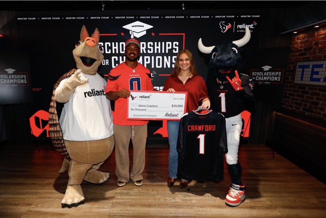 Senior Alexis Crawford was one of six students in the Houston area to receive a scholarship from Reliant and the Houston Texans.